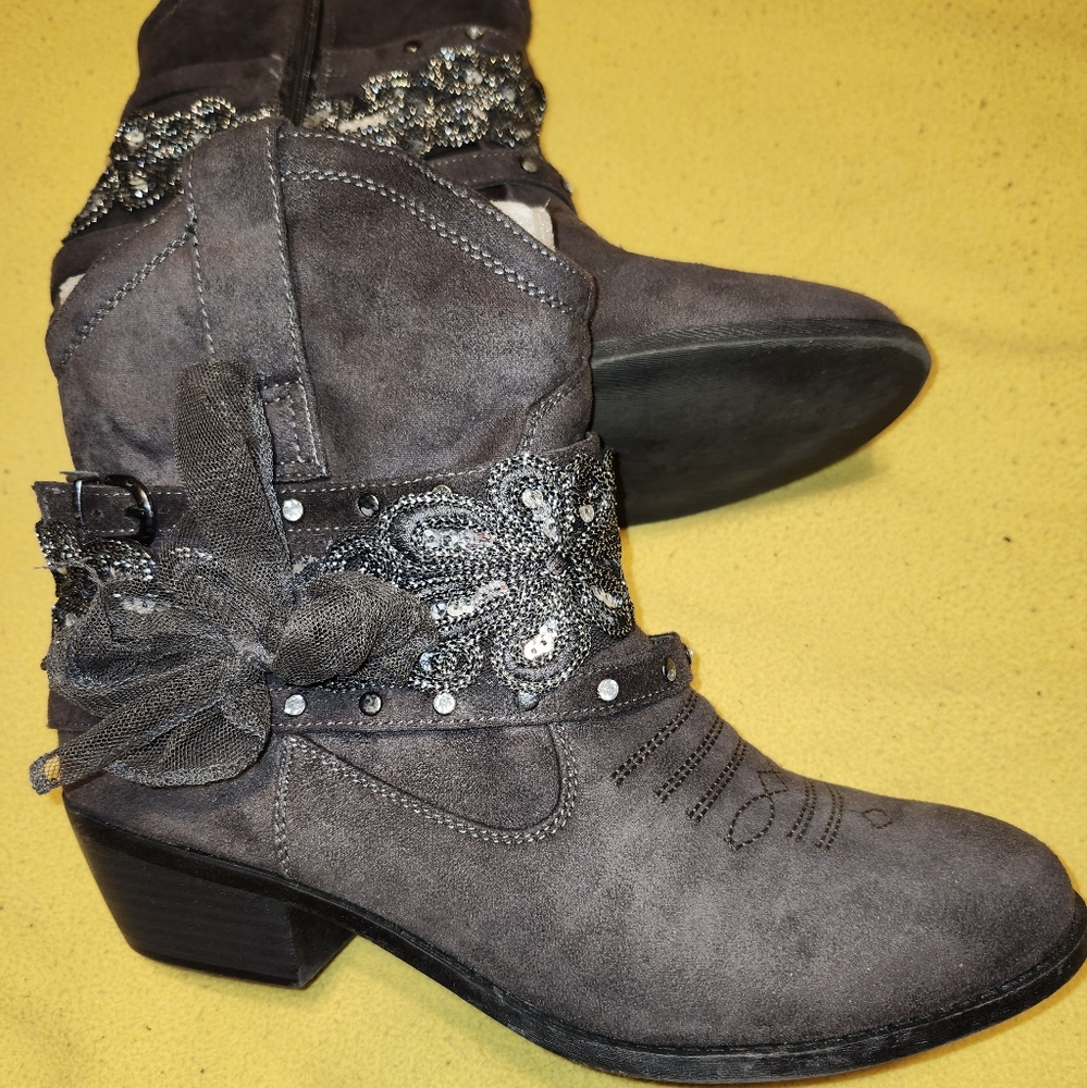 Like New Fashion Ankle Booties